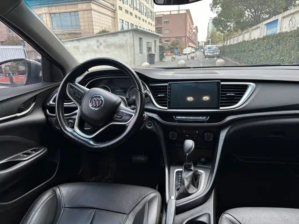 Buick Excelle — миниатюра 3