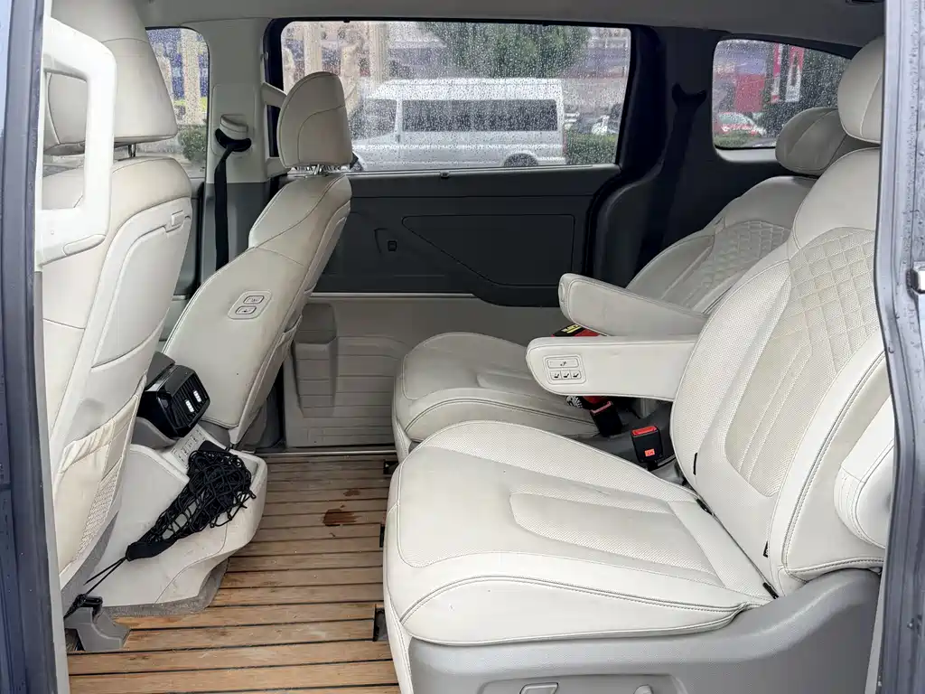 Hyundai Custo 2021 380TGDi Flagship TOP Premium
