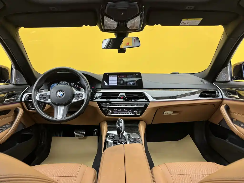 BMW 5 Series — миниатюра 39