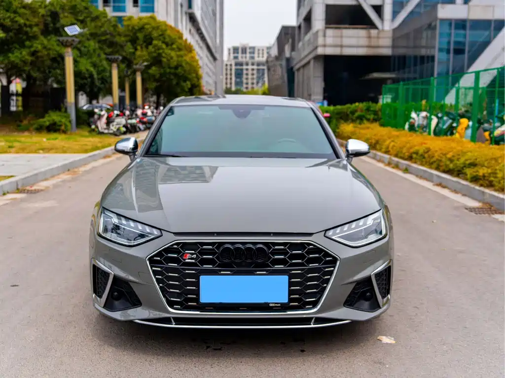 Audi S4 — миниатюра 3
