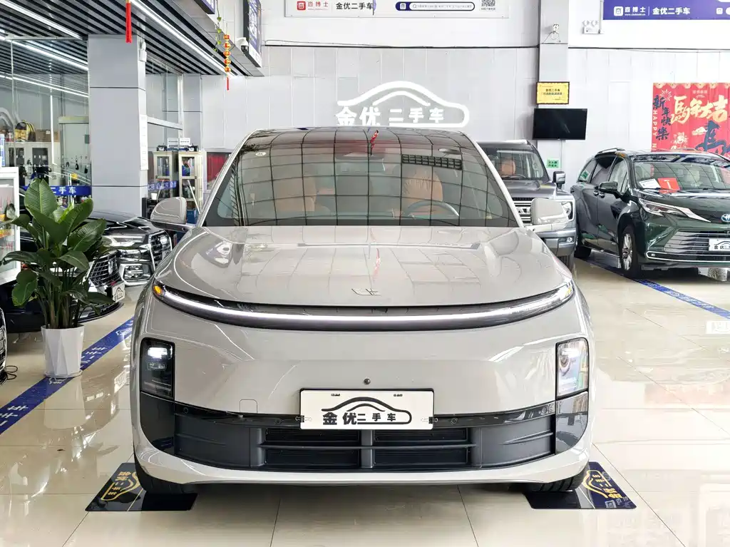 Li Auto Li L6 — миниатюра 2