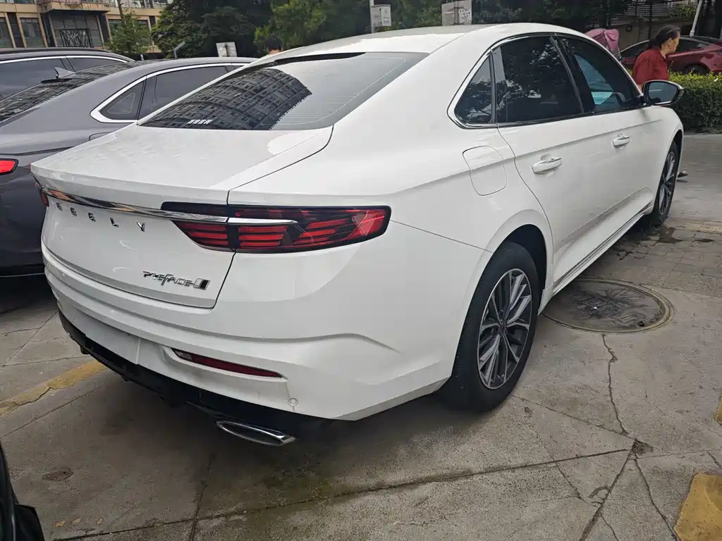Geely Xingrui — миниатюра 15