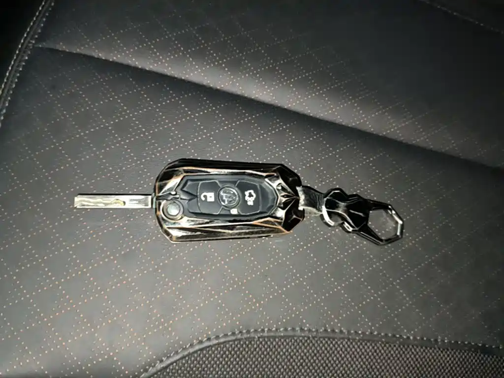 Buick Verano — миниатюра 9