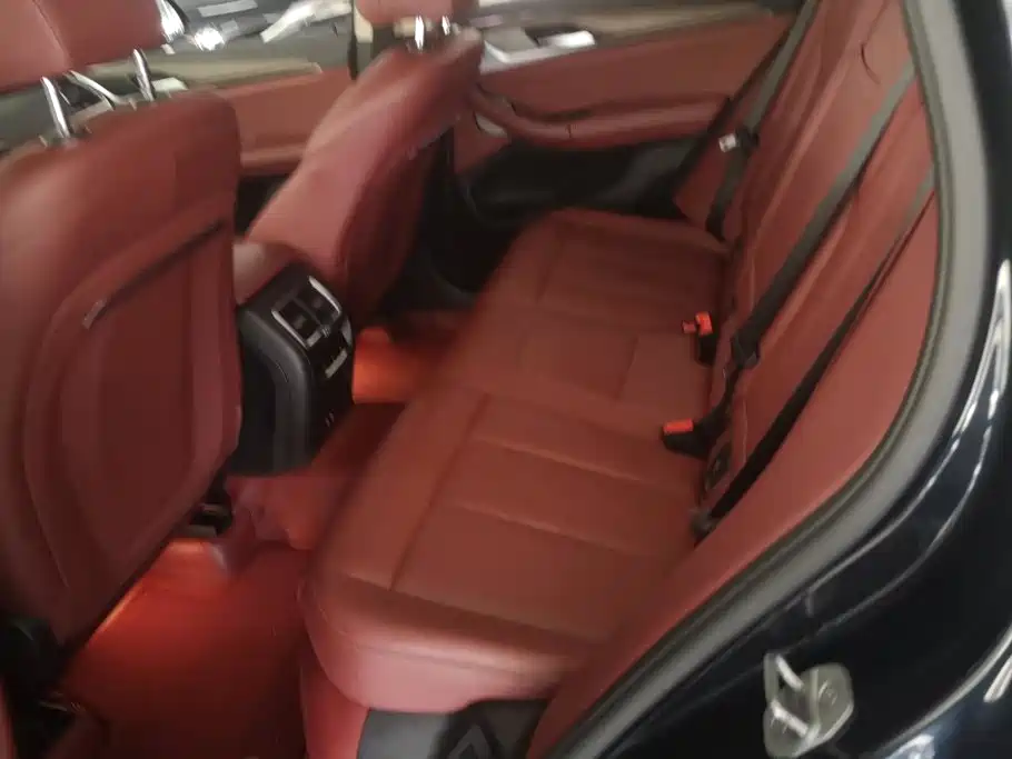 BMW X3 — миниатюра 11