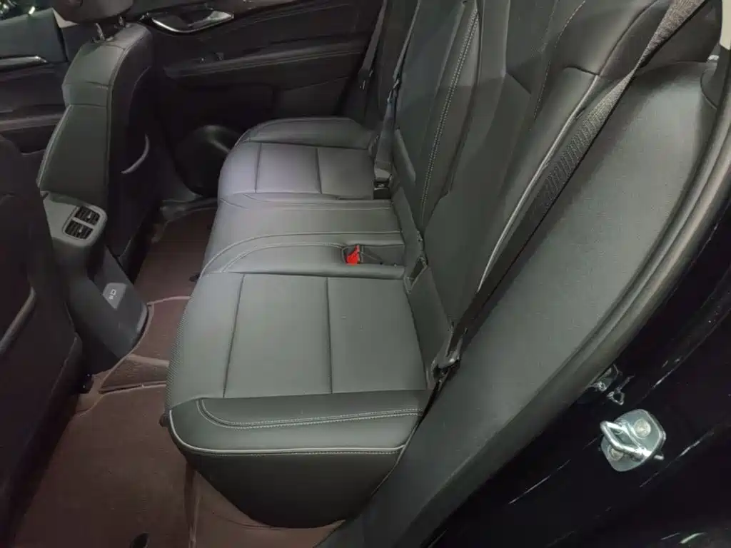 Buick Envision Plus — миниатюра 17