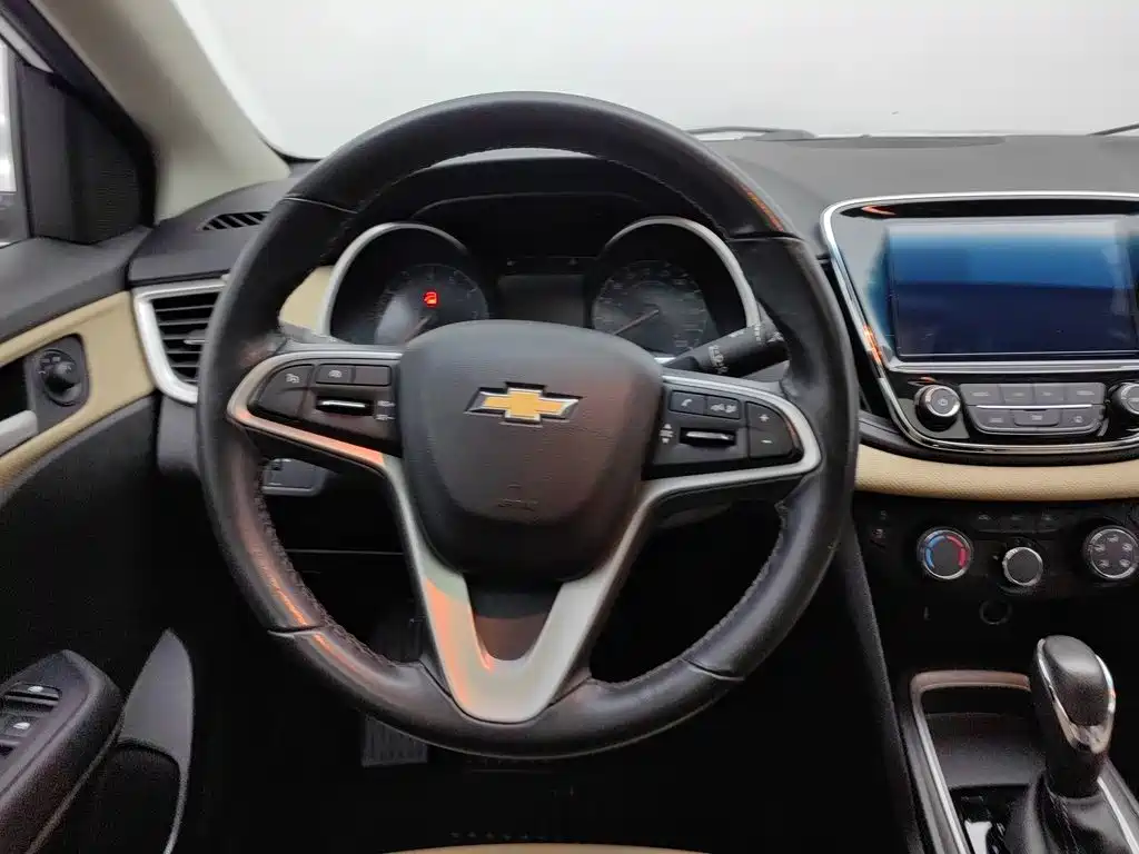Chevrolet Monza — миниатюра 11