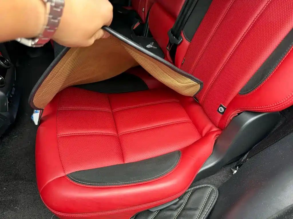 Land Rover Sport — миниатюра 7