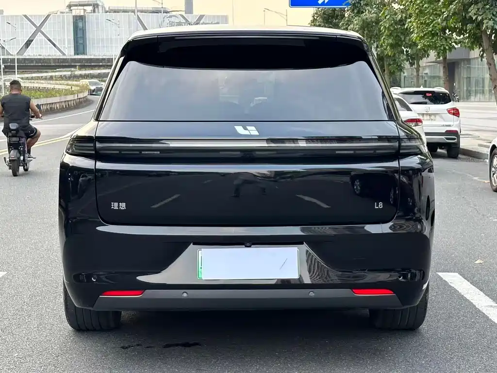 Li Auto Li L8 — миниатюра 23