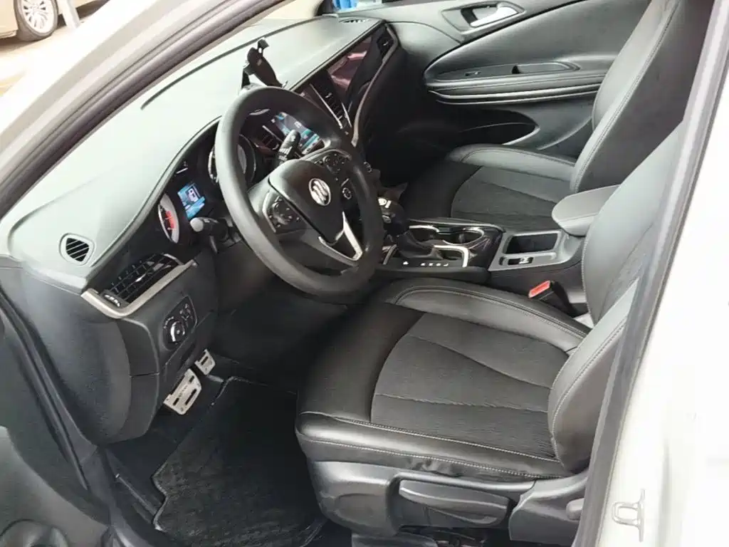 Buick Verano — миниатюра 15