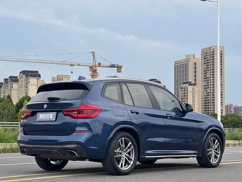 BMW X3 — миниатюра 10