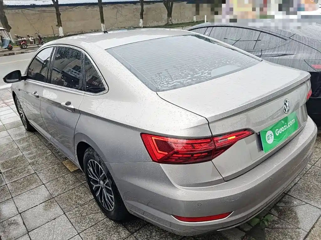 Volkswagen Sagitar — миниатюра 5