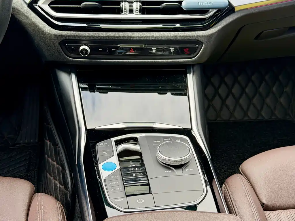 BMW i3 — миниатюра 17