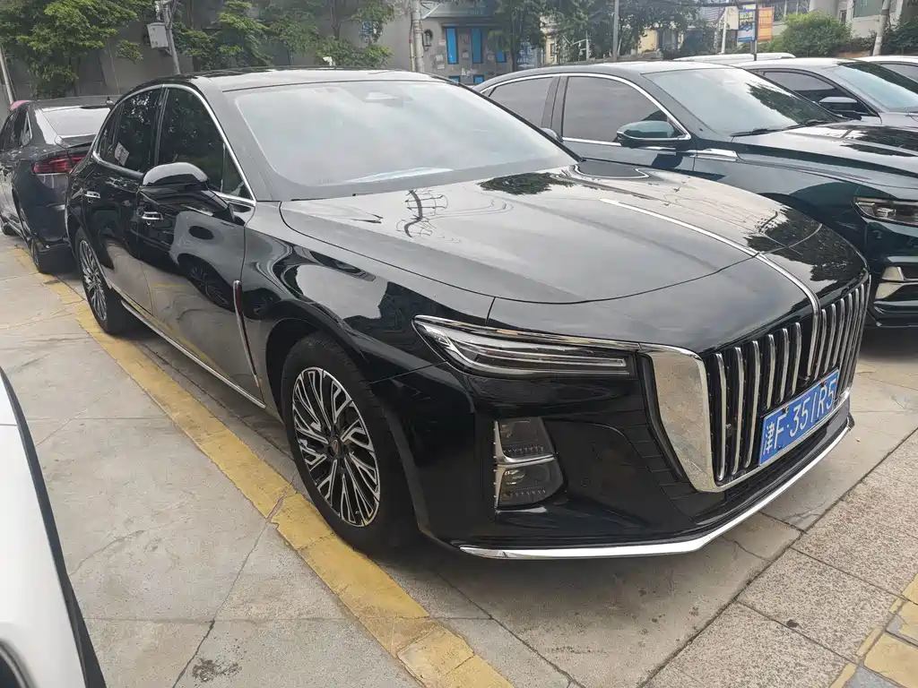 Hongqi Hongqi H5 — миниатюра 3