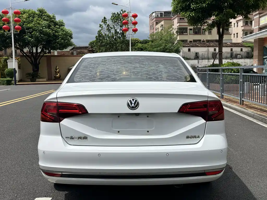 Volkswagen Bora — миниатюра 5