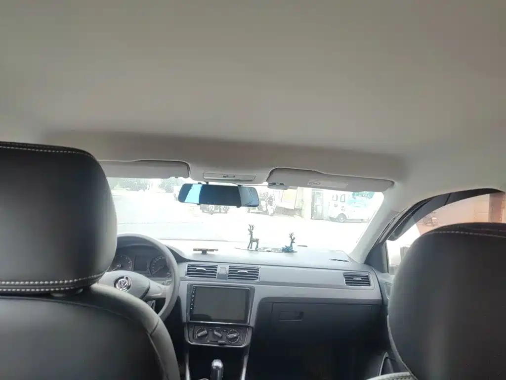 Volkswagen Santana — миниатюра 15
