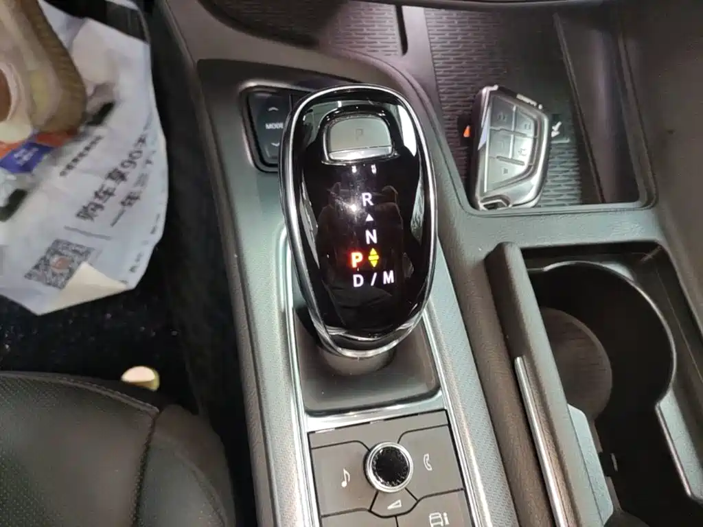 Cadillac CT5 — миниатюра 14