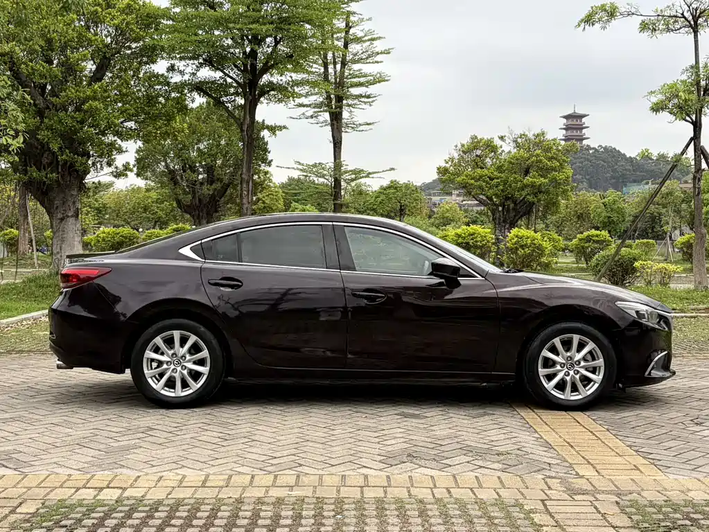 Mazda Atenza 2018 2.0L Luxury V