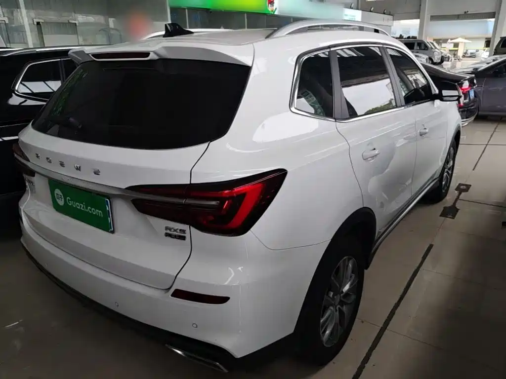 Roewe RX5 — миниатюра 7