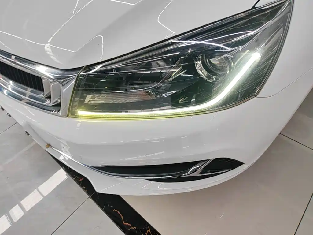 Geely Emgrand — миниатюра 24