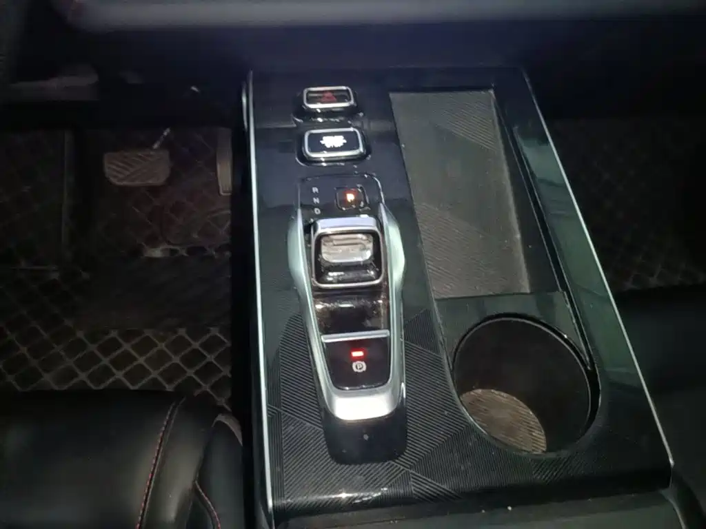 GAC Motor Shadow Cool — миниатюра 14