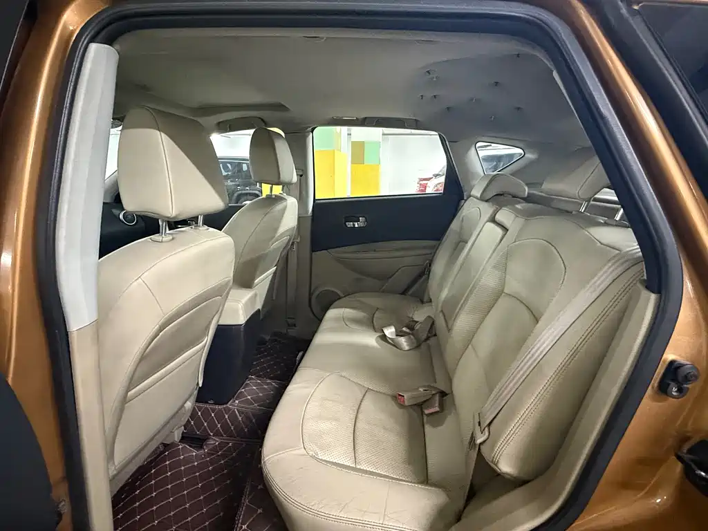 Nissan Qashqai — миниатюра 6