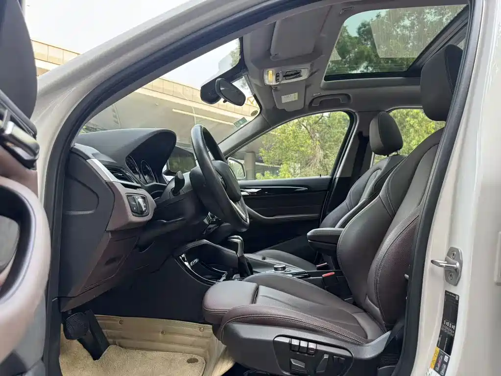 BMW X1 New Energy — миниатюра 9