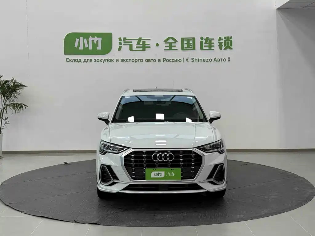 Audi Q3 2022 35 TFSI