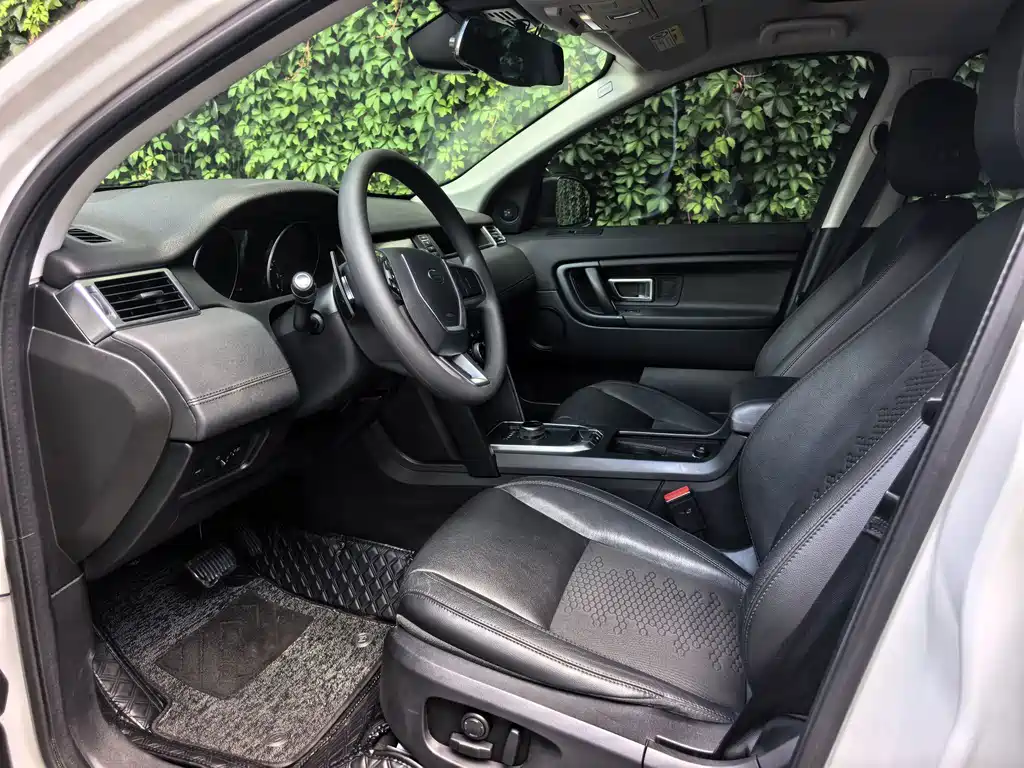 Land Rover Discovery Sport — миниатюра 13