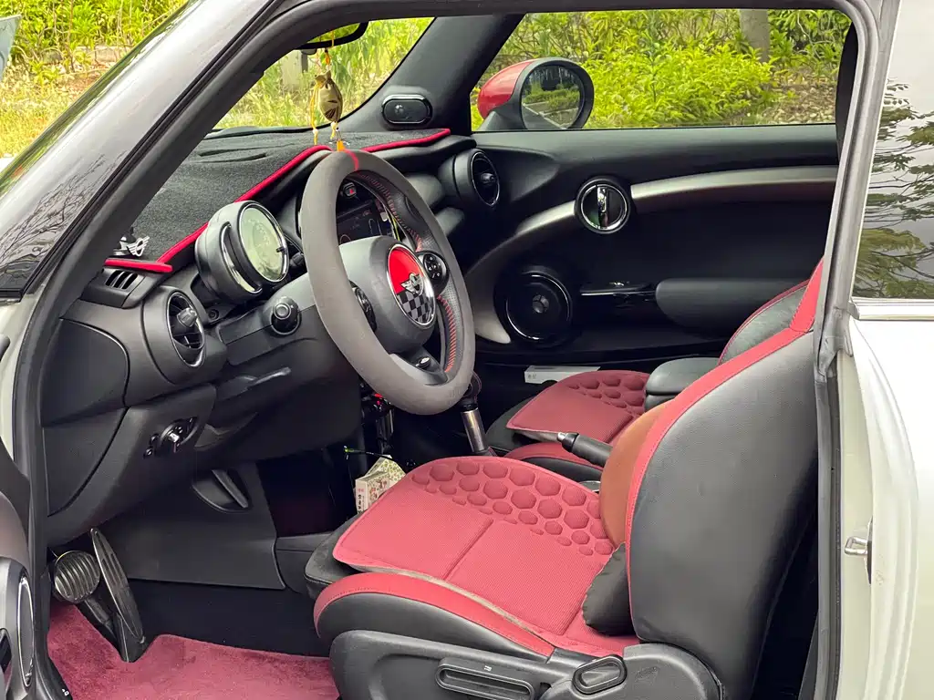 MINI Mini JCW — миниатюра 4
