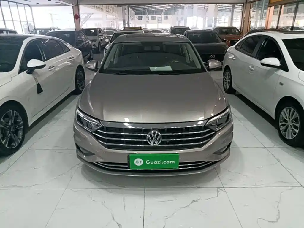 Volkswagen Sagitar — миниатюра 3