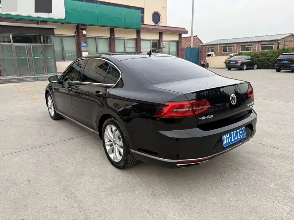 Volkswagen Magotan 2017 380TSI DSG Luxury