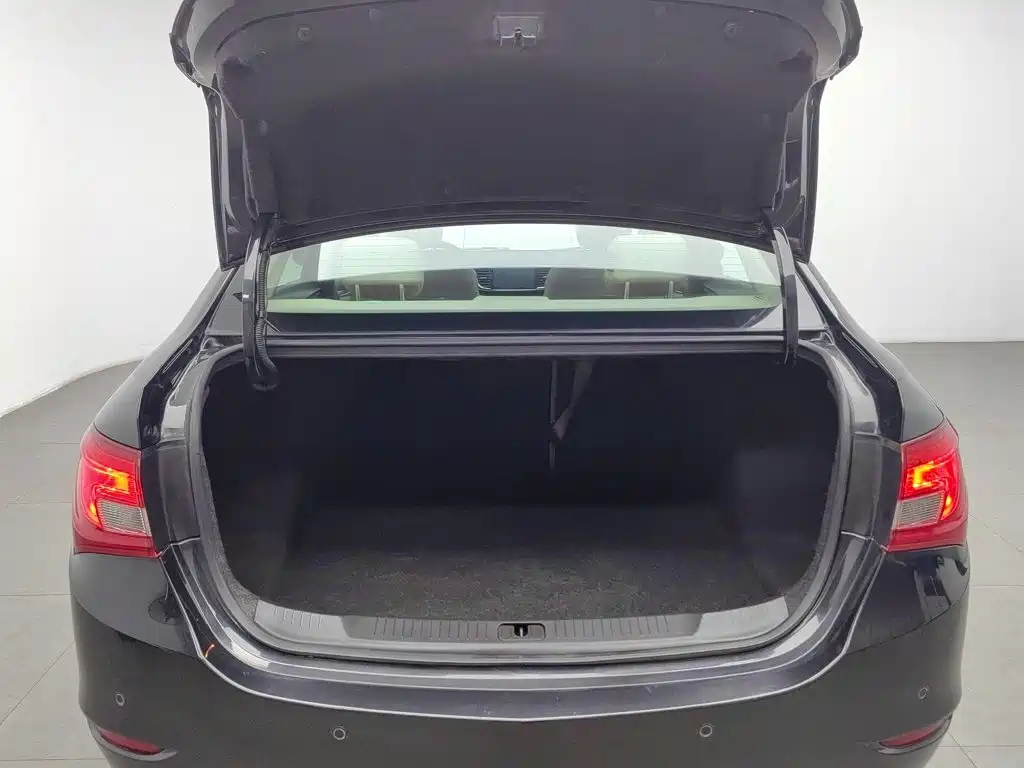 Buick Excelle — миниатюра 16