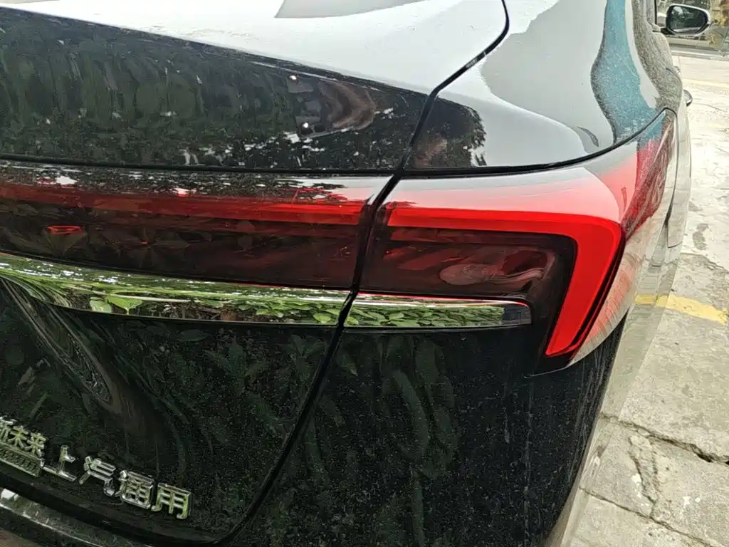 Buick LaCrosse — миниатюра 8