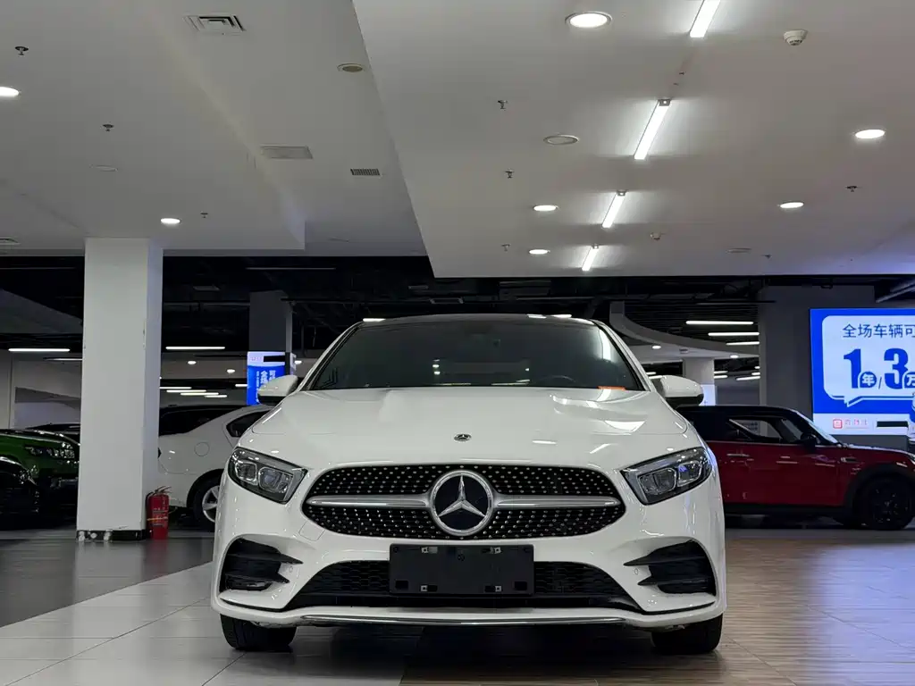 Mercedes-Benz A-Class — миниатюра 2