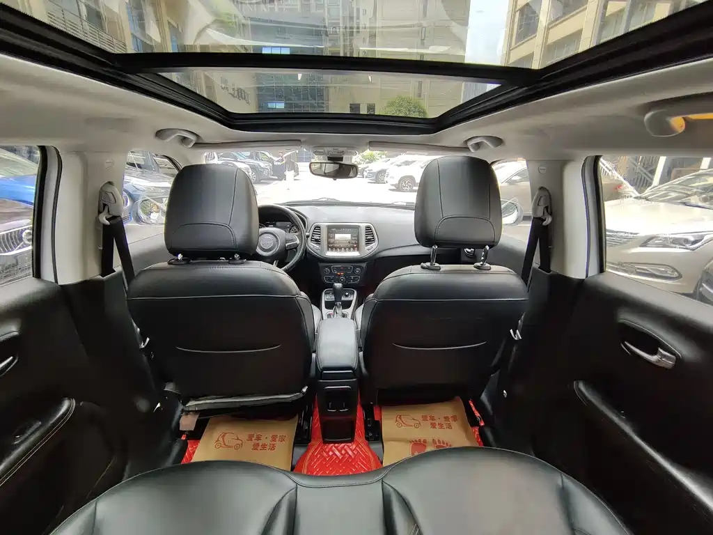 Jeep Compass 200T Auto Home Enjoy Edition, фото 8