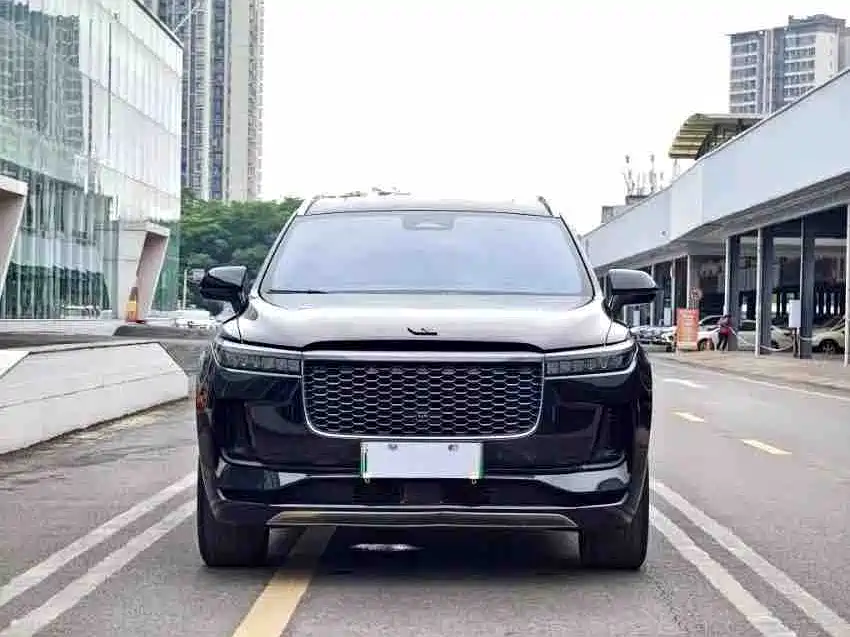 Li Auto Li ONE — миниатюра 2