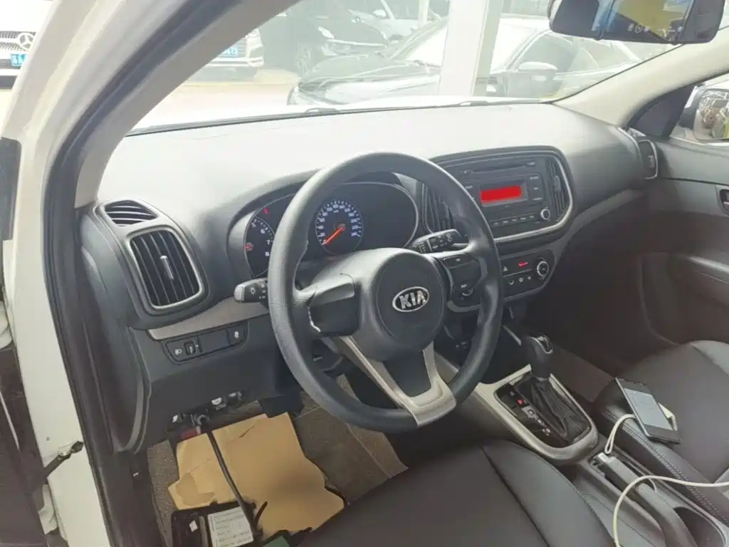 Kia KX3 — миниатюра 10