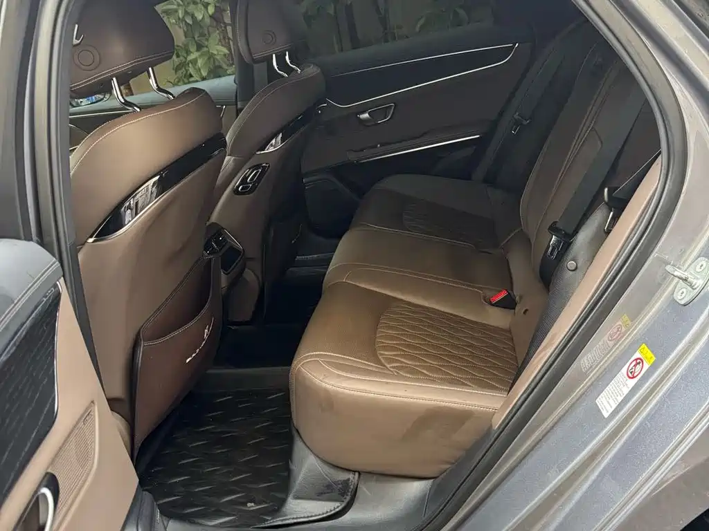 BYD Han — миниатюра 4