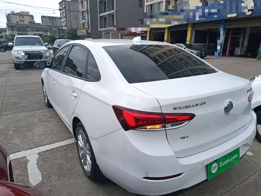 Buick Excelle — миниатюра 5