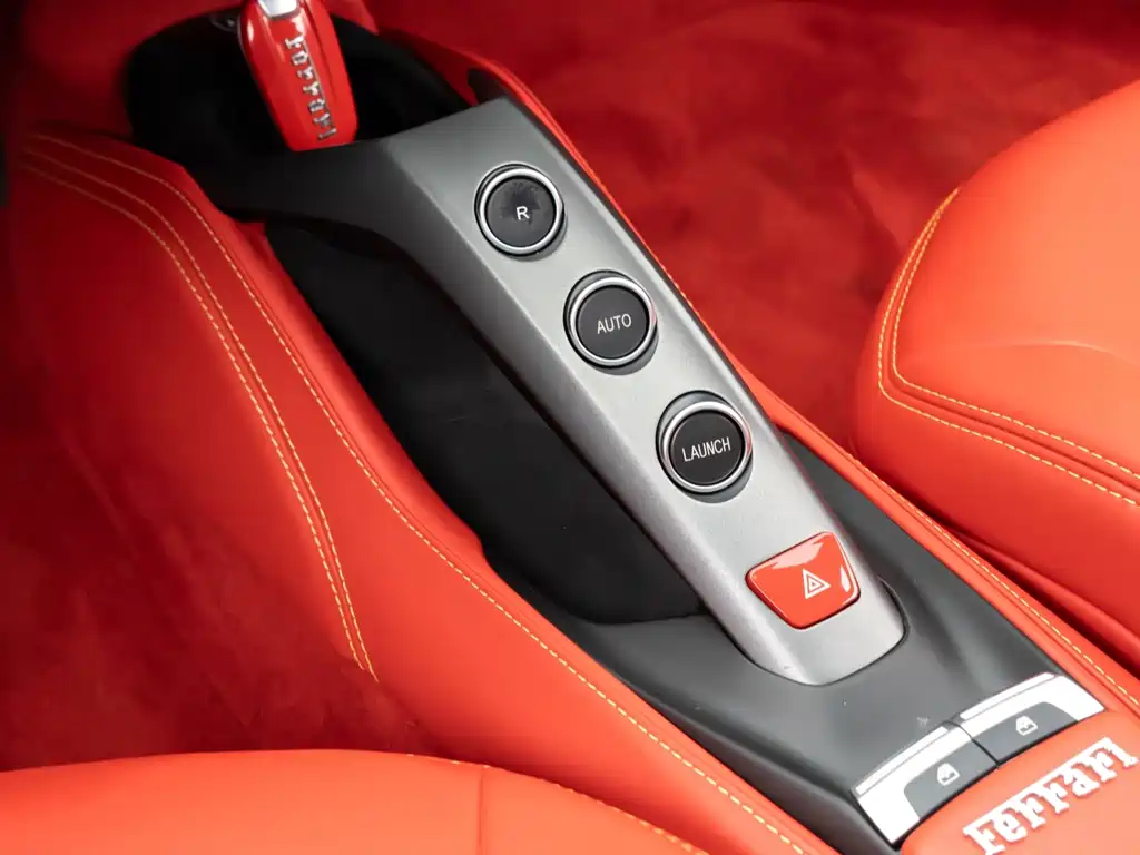 Ferrari 488 — миниатюра 8
