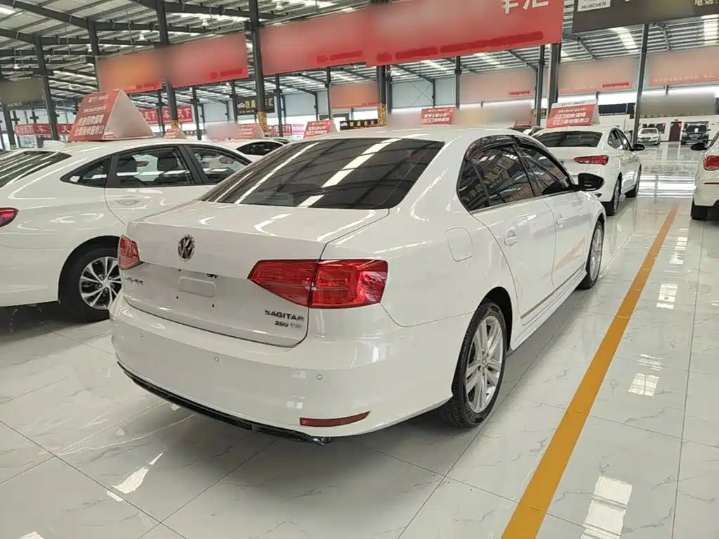 Volkswagen Sagitar — миниатюра 7