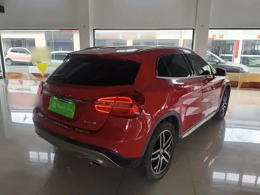 Mercedes-Benz GLA — миниатюра 7