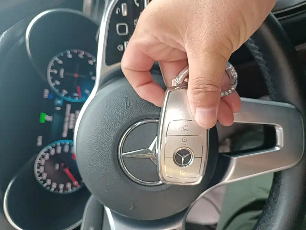 Mercedes-Benz C-Class — миниатюра 9