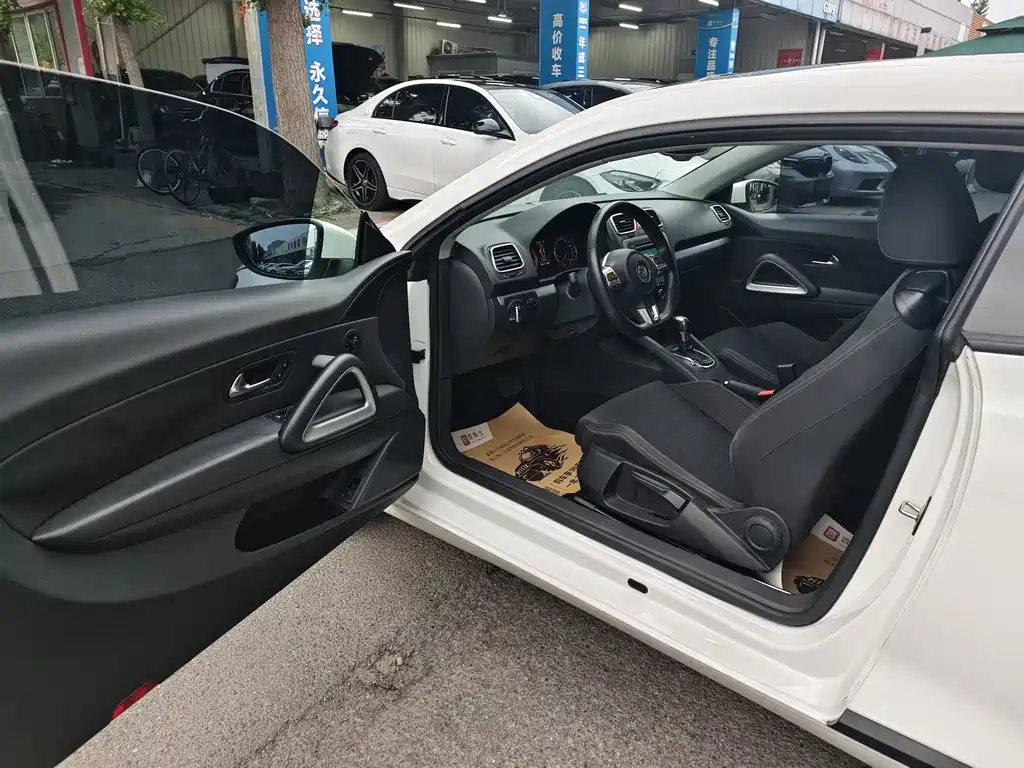 Volkswagen Scirocco — миниатюра 7