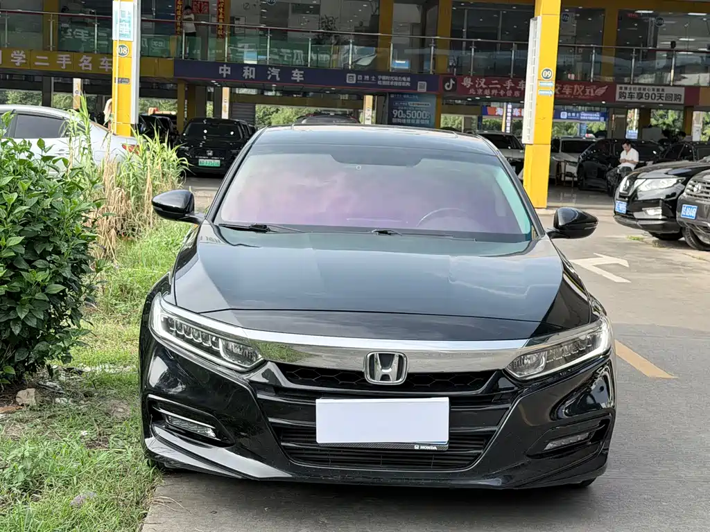 Honda Accord — миниатюра 2