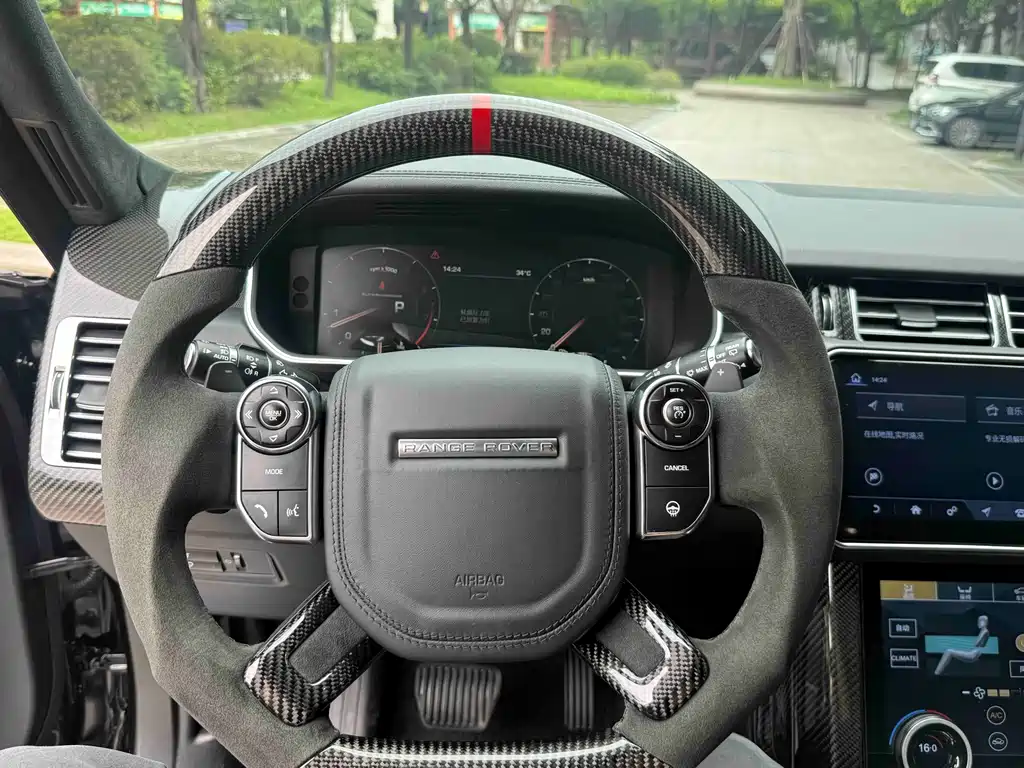 Land Rover Range Rover — миниатюра 17