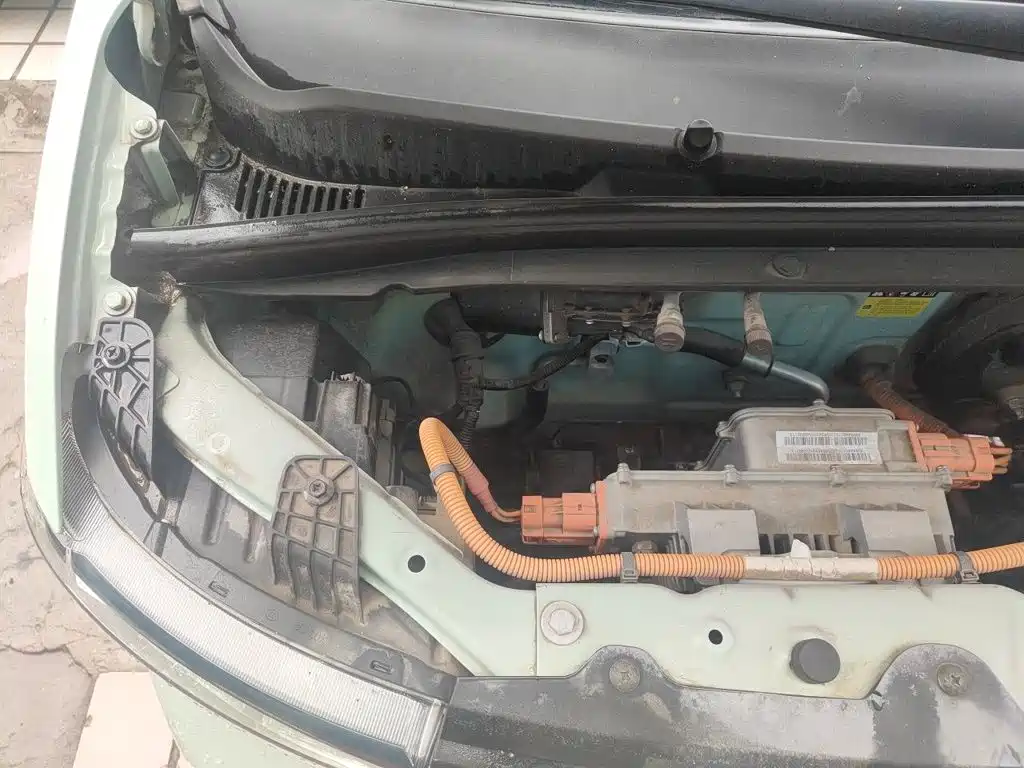 Wuling MINIEV — миниатюра 20