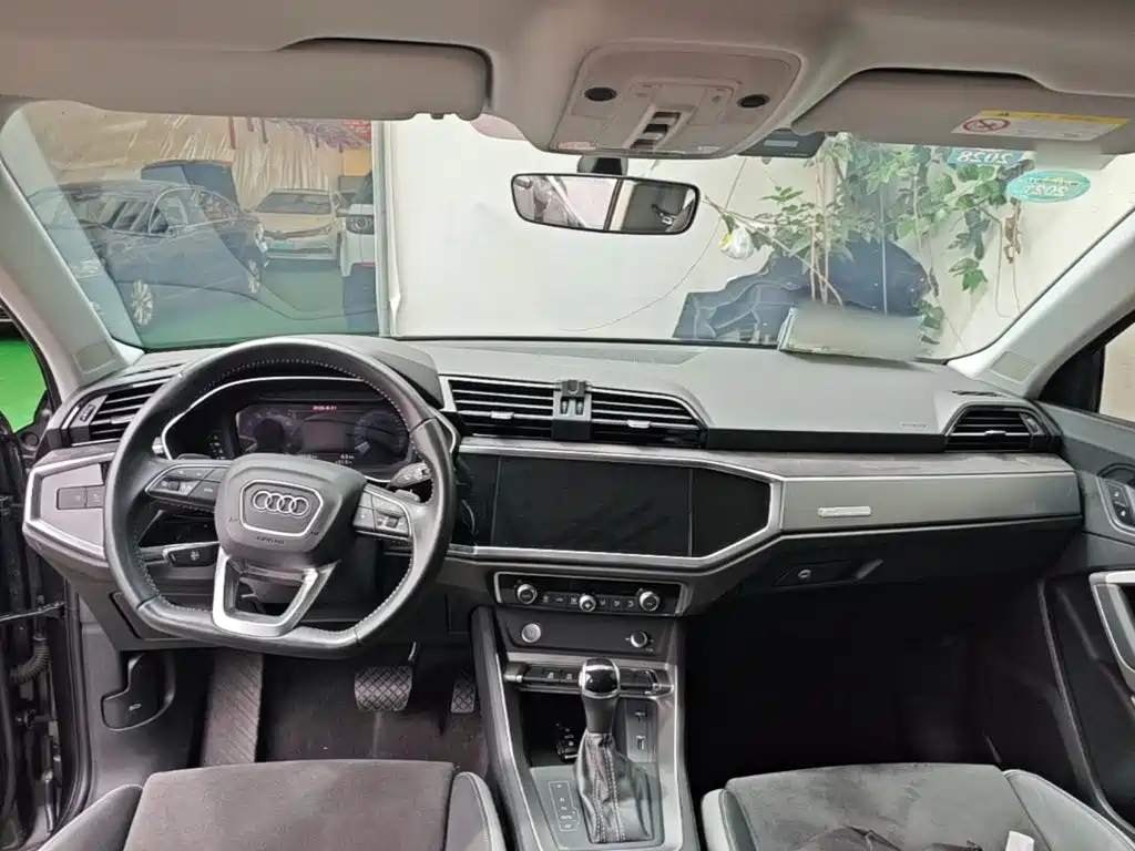 Audi Q3 — миниатюра 10