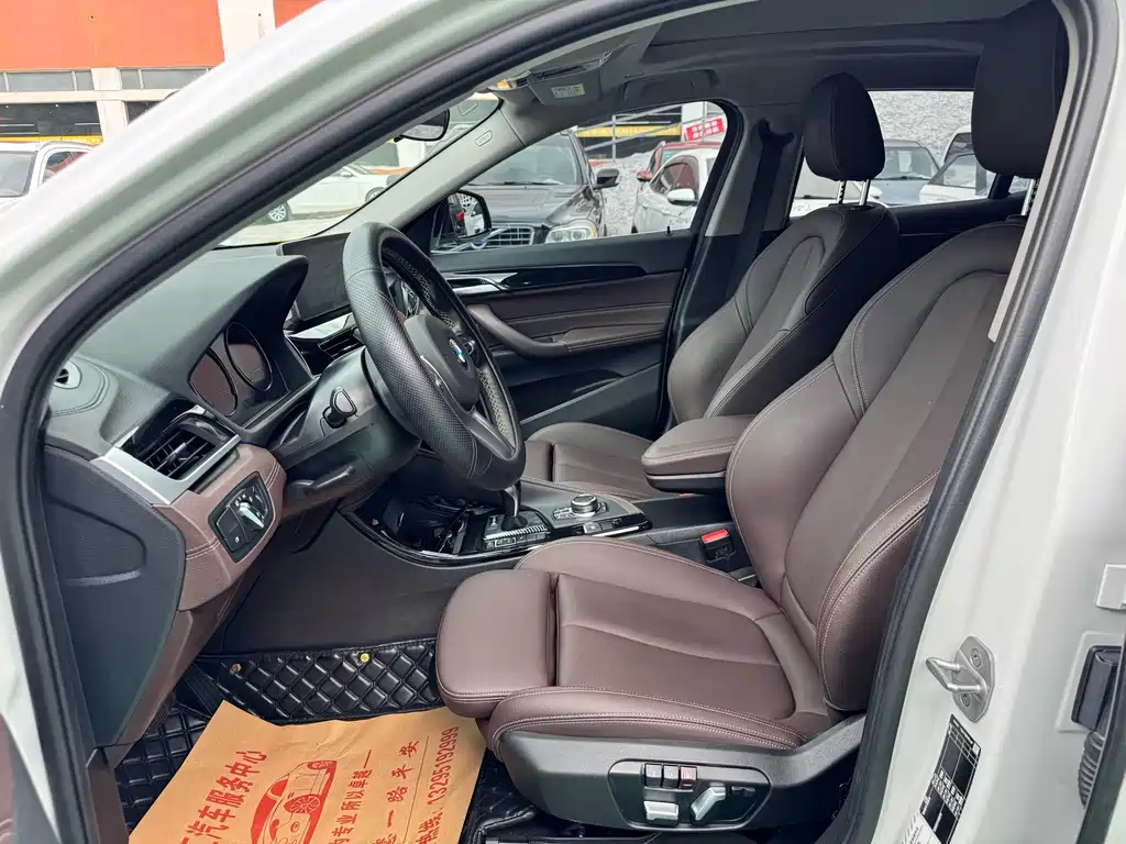 BMW X2 2023 sDrive25i M