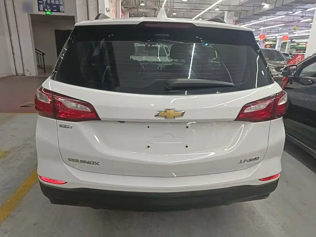Chevrolet Equinox — миниатюра 6